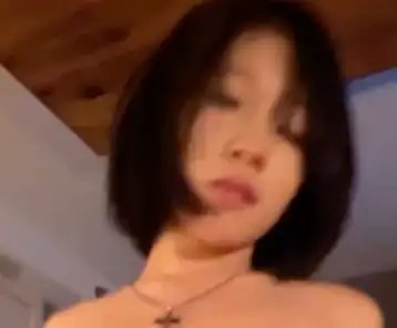 你的短发女朋友